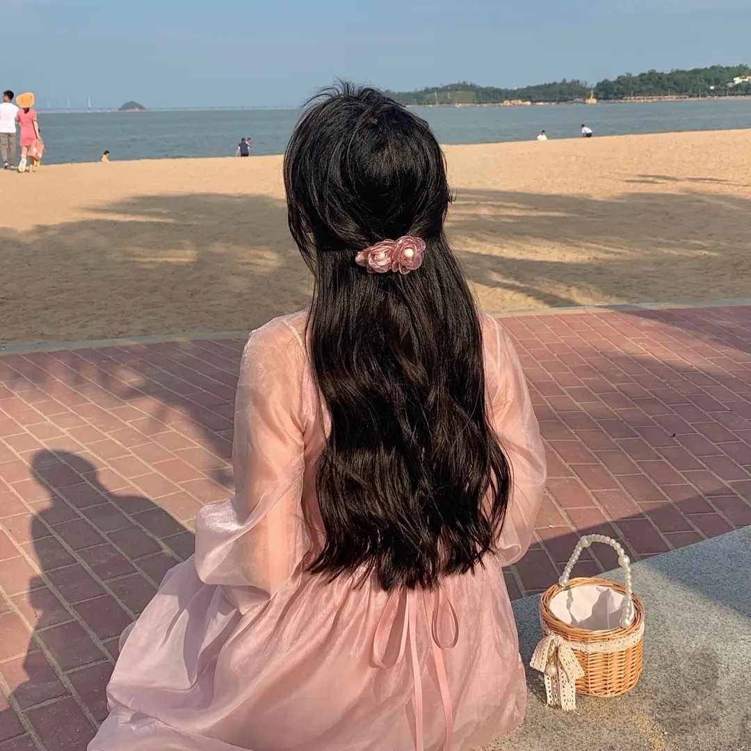 摩登褓姆